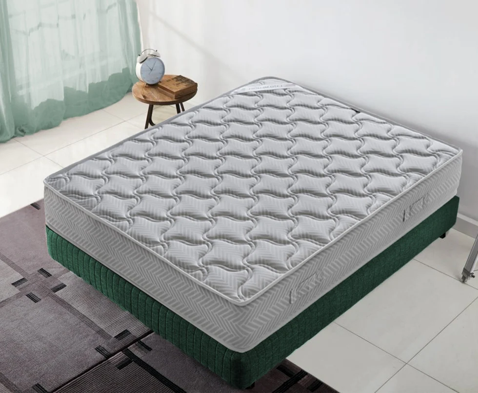 ec6345687185908f0d09406dccfb642201c9b24013fa0db37fd79b6bb40adb43.webp Materasso Singolo 80x200 in waterfoam, Alto 20 cm, ortopedico, reversibile, 11 zone di comfort - Image 1